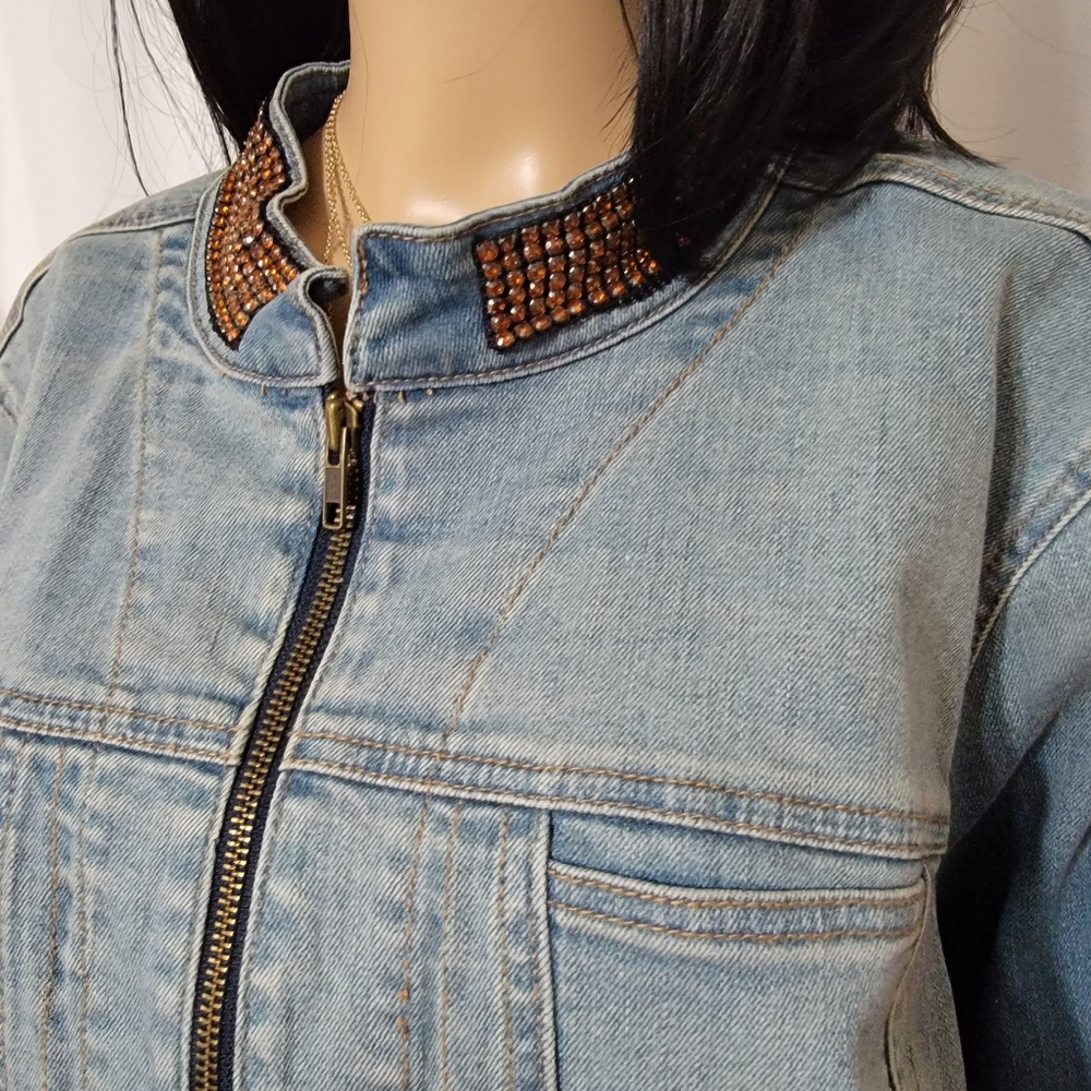 Lane bryant Size 22/24 ladies denim jacket NWT